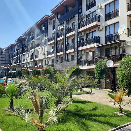 Апатаменти За Гости Sunshine И Glory Appartement Sveti Vlas Buitenkant foto