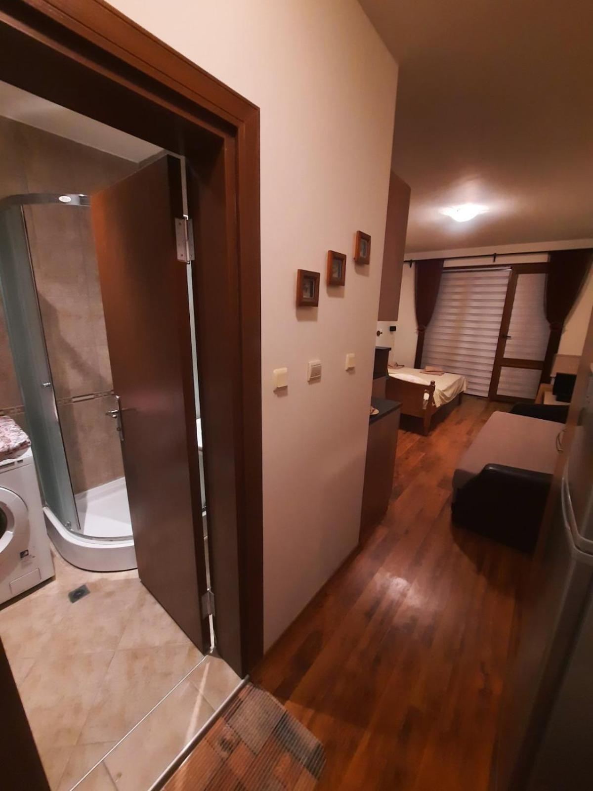 Апатаменти За Гости Sunshine И Glory Appartement Sveti Vlas Buitenkant foto